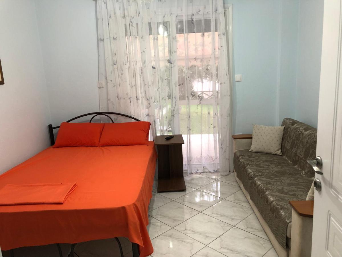 Thea Sea Apartment Nea Moudania Buitenkant foto