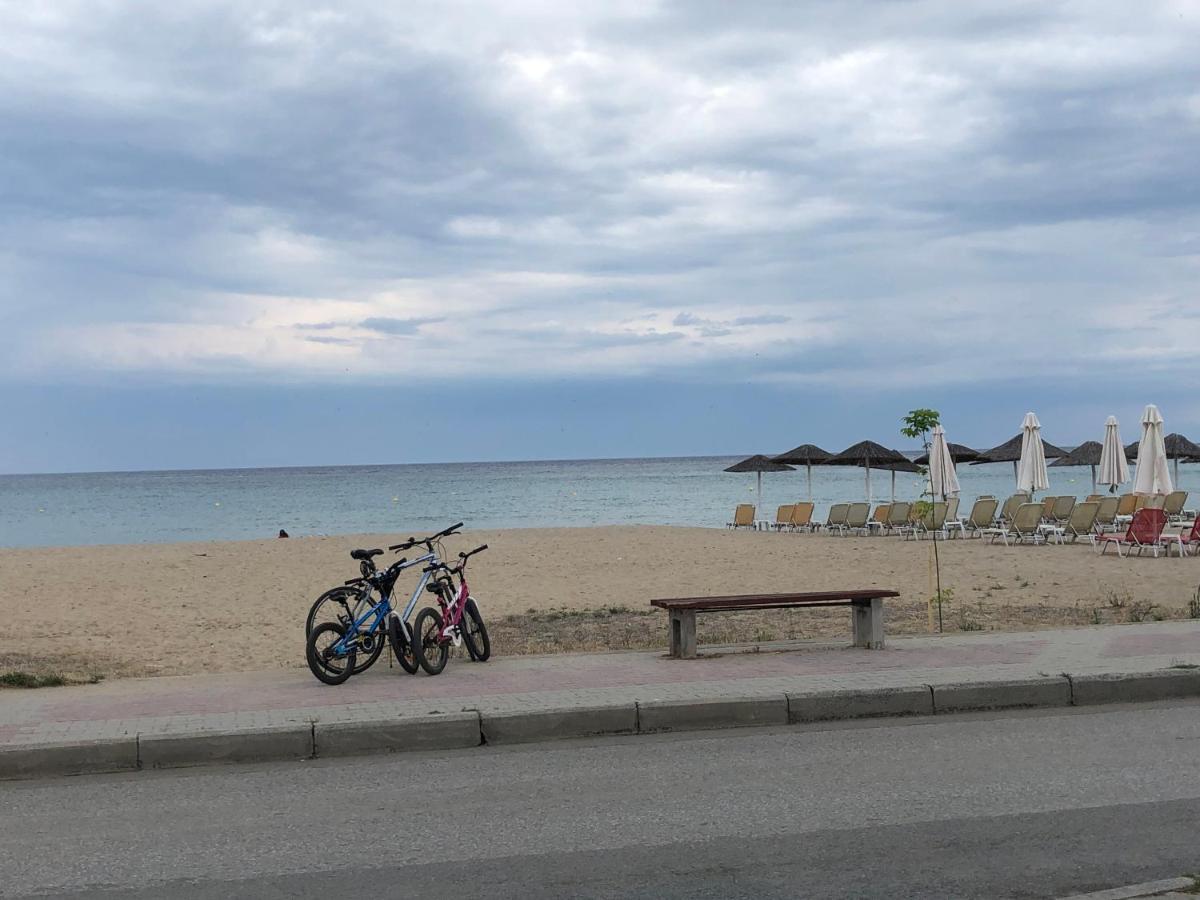 Thea Sea Apartment Nea Moudania Buitenkant foto